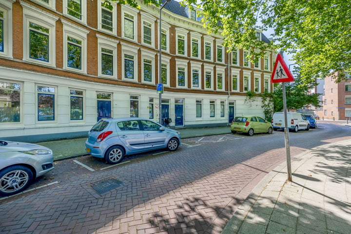 View photo 30 of Diergaardesingel 35