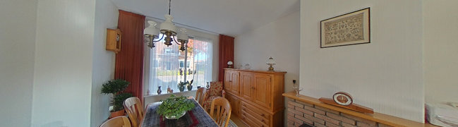 View 360° photo of woonkamer of Admiraal de Ruyterstraat 137