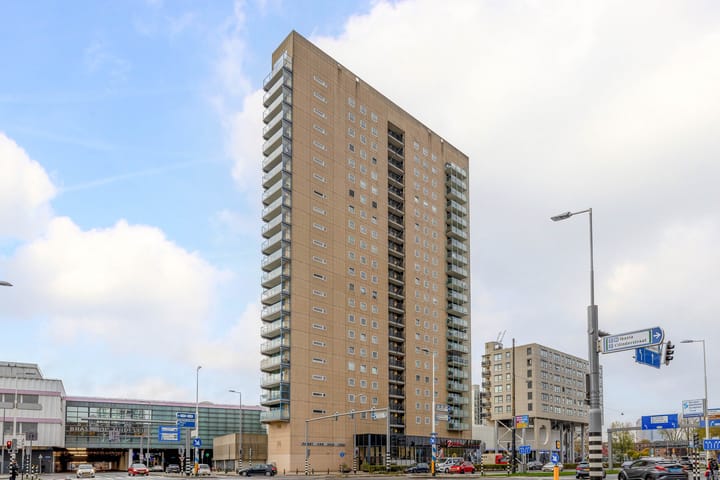 Foto 6 van Strevelsweg 875