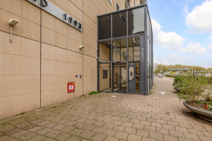 Foto 8 van Strevelsweg 875