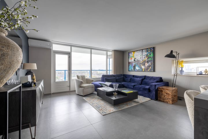 Foto 14 van Strevelsweg 875