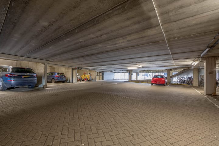 Foto 36 van Strevelsweg 875