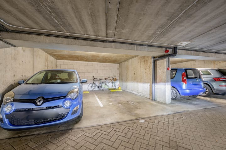 Foto 37 van Strevelsweg 875