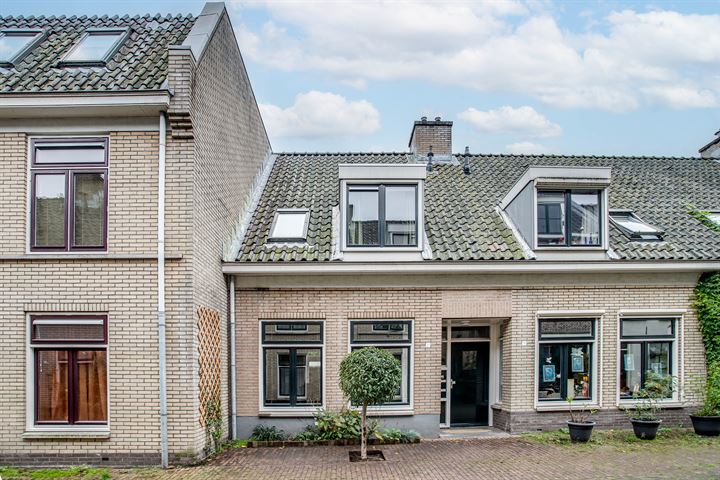 View photo 1 of Keukenstraat 21