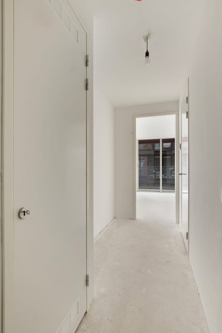 Foto 23 van Oostenburgermiddenstraat 467