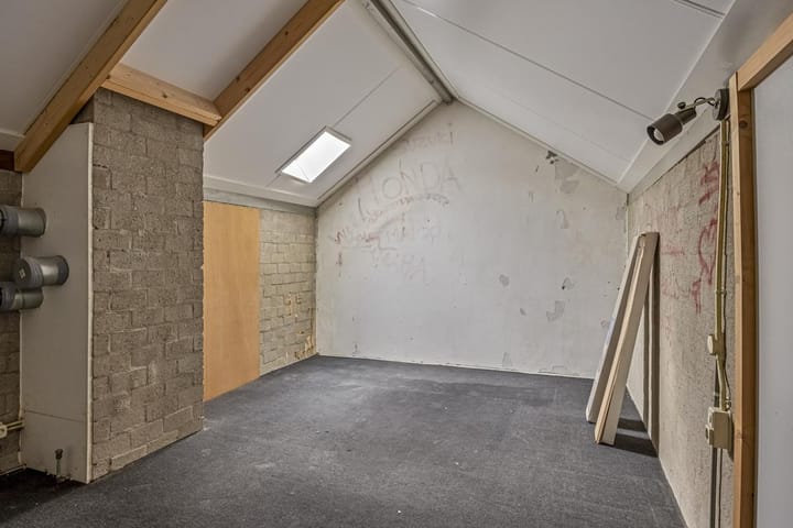 Foto 30 van Brembeek 44