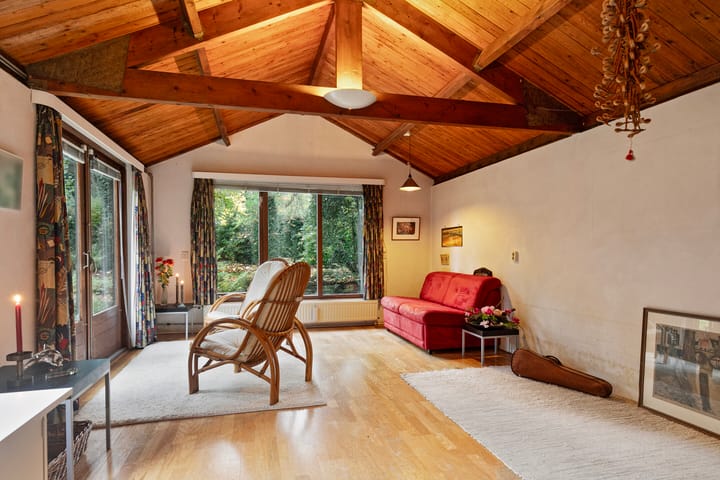 Foto 16 van Julianalaan 34