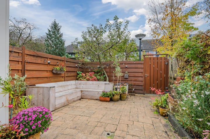 Foto 2 van Westlanderwerf 3