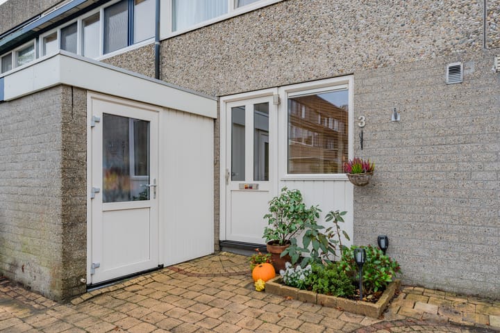 Foto 3 van Westlanderwerf 3