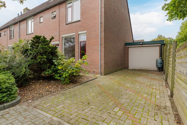 Foto 4 van Van Goghlaan 33