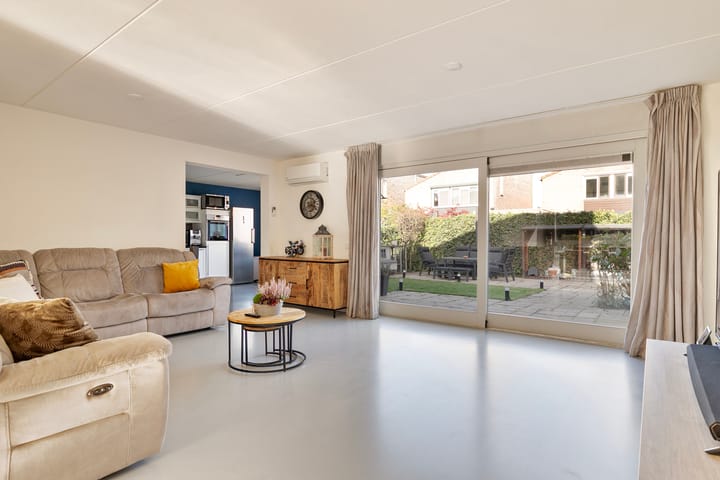 Foto 3 van Vrijdagstraat 24