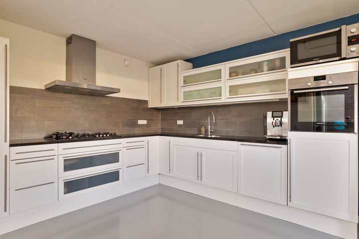 Foto 19 van Vrijdagstraat 24