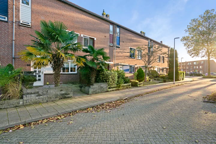 Foto 7 van Velddreef 68