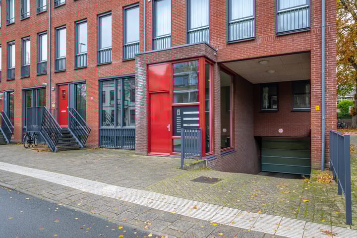 Foto 25 van Montaubanstraat 149