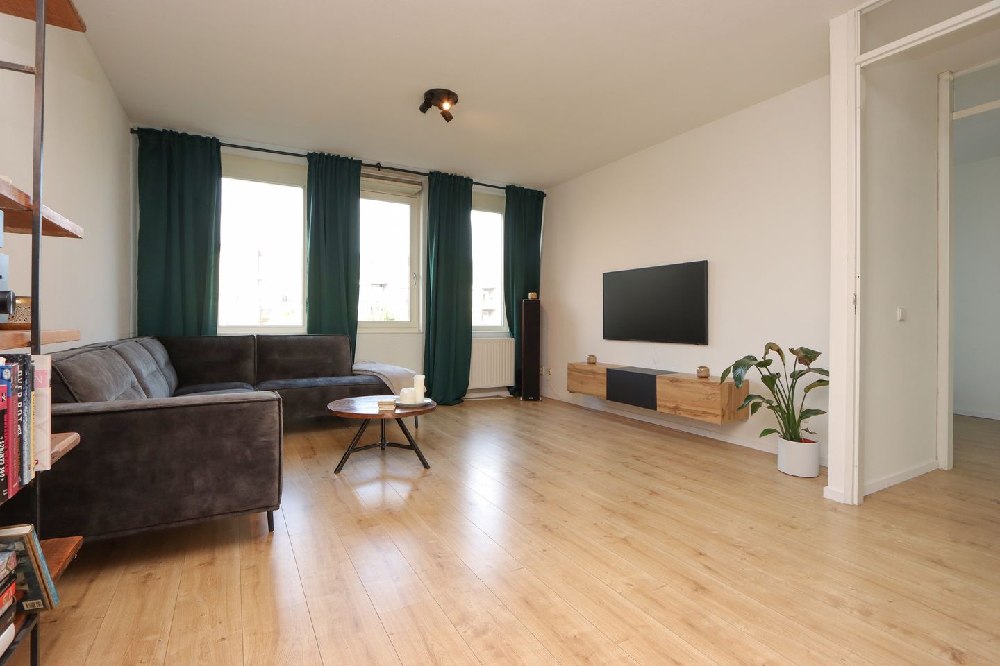 Photo 10 of Italiëstraat 34