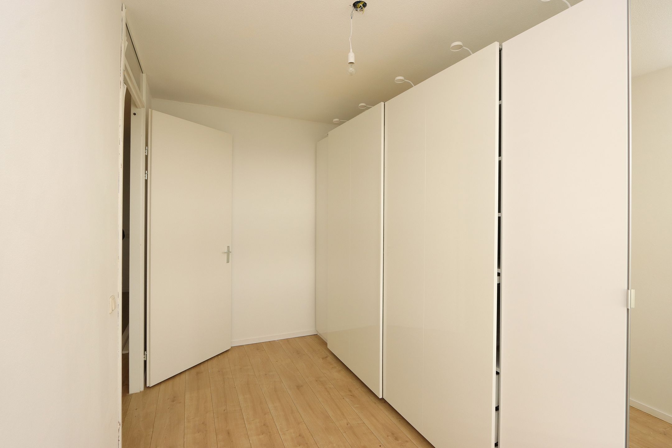 Photo 21 of Italiëstraat 34