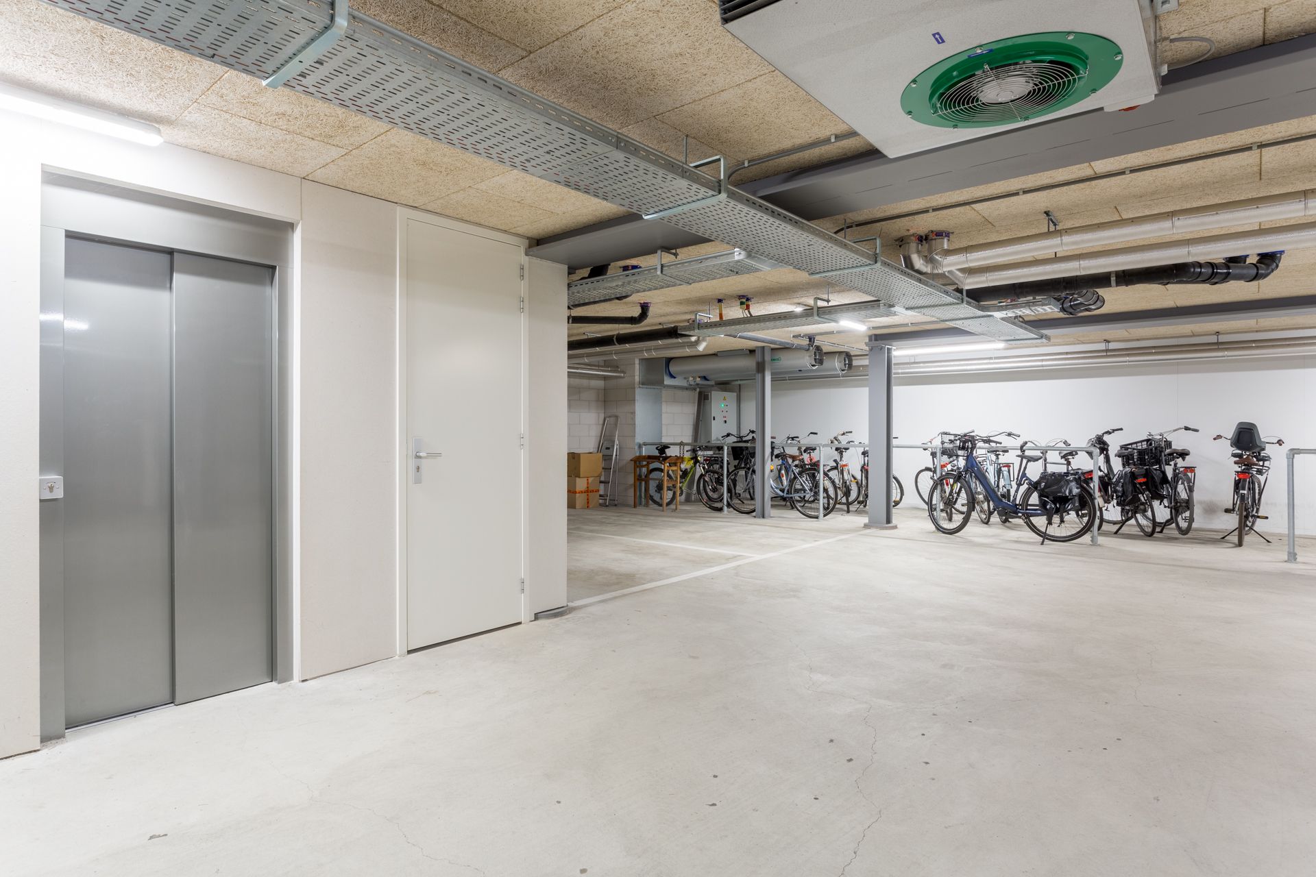 Photo 24 of Helderseweg 9-F1