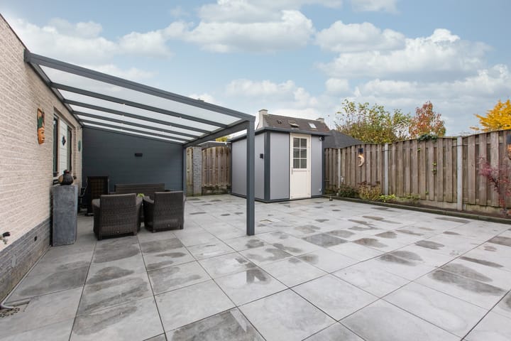 Photo 58 of Commandeurlant 32