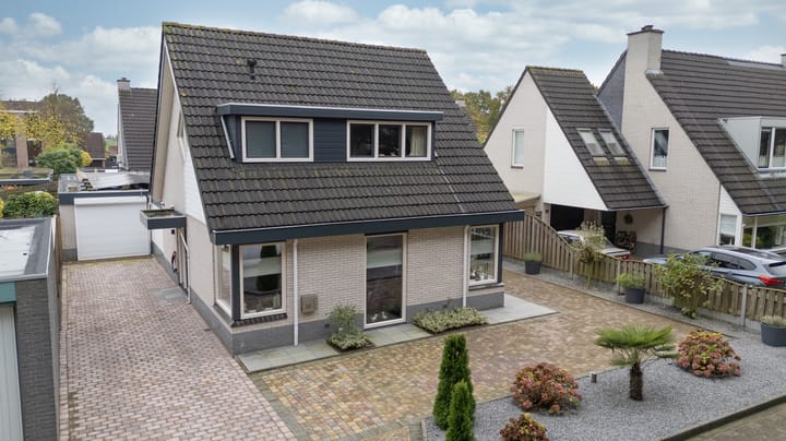 Photo 63 of Commandeurlant 32