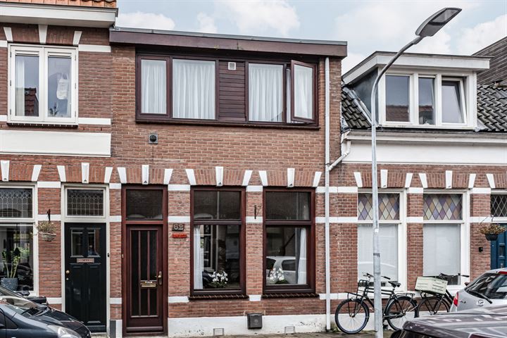 Bekijk foto 1 van Generaal Joubertstraat 62