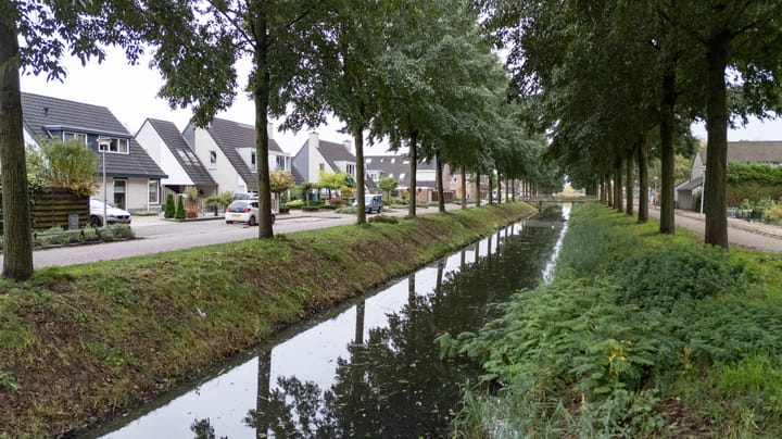 Photo 68 of Commandeurlant 32