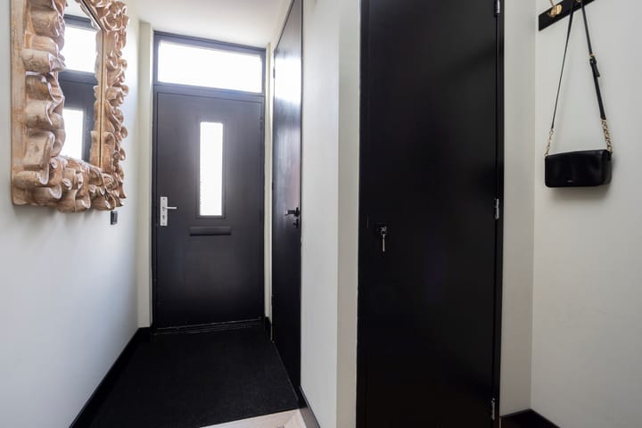 Photo 6 of Watersnip 80