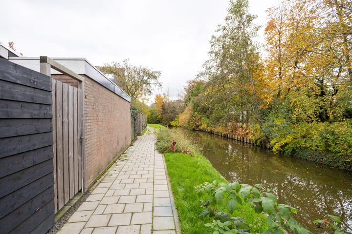 Photo 45 of Watersnip 80