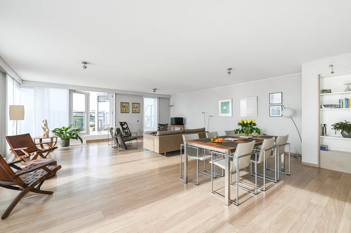 Foto 12 van Via Verdi 37