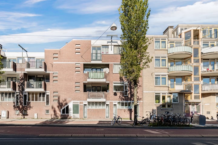 Bekijk foto 47 van Wijttenbachstraat 333