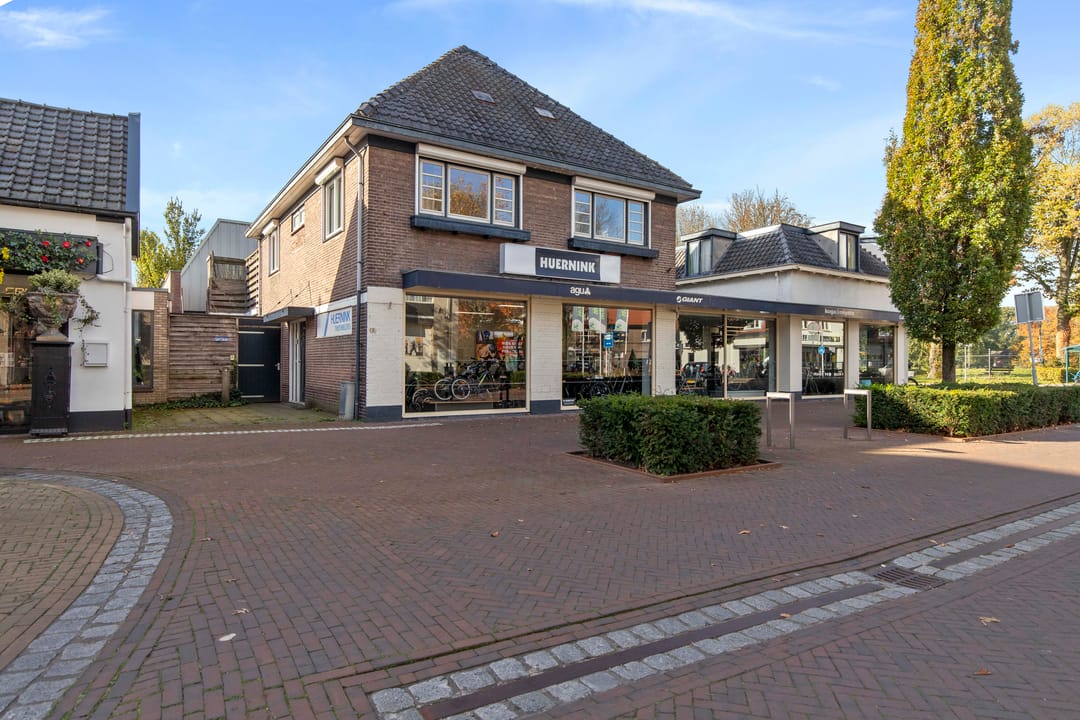 Foto 1 van Dorpsstraat 18