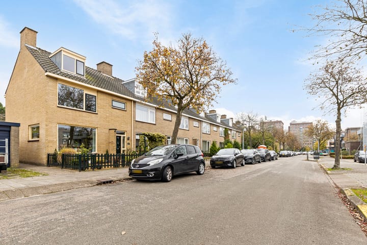 Photo 5 of Justus van Effenstraat 64