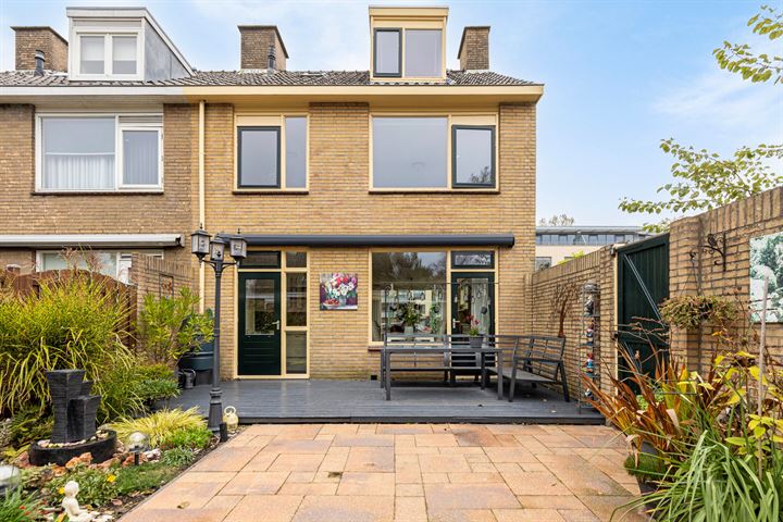 View photo 19 of Justus van Effenstraat 64