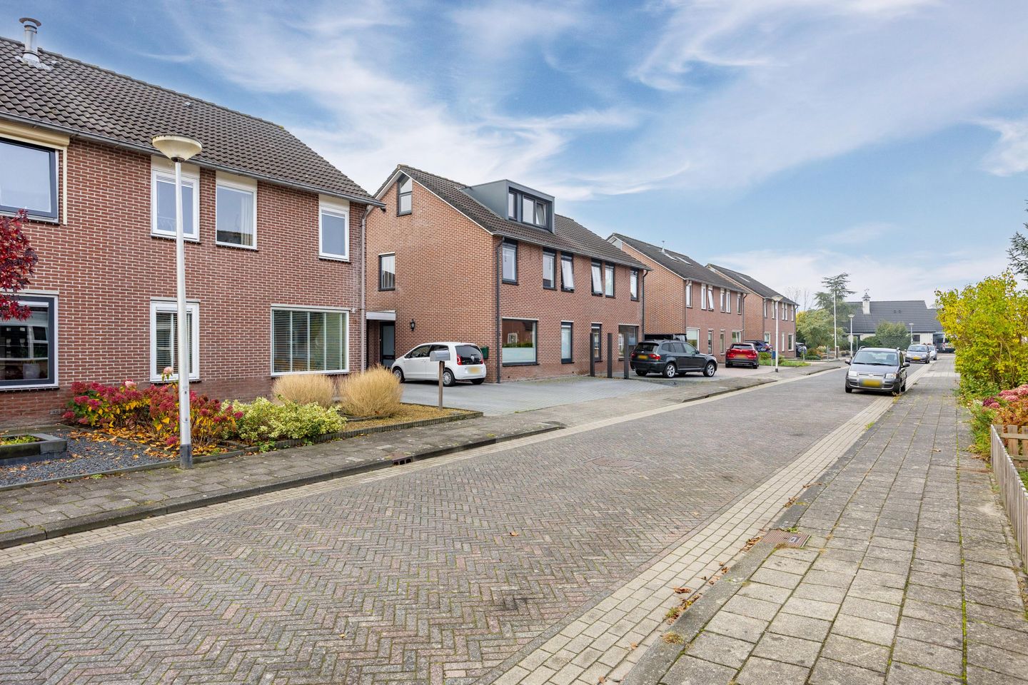 Foto 5 van Weegbree 13