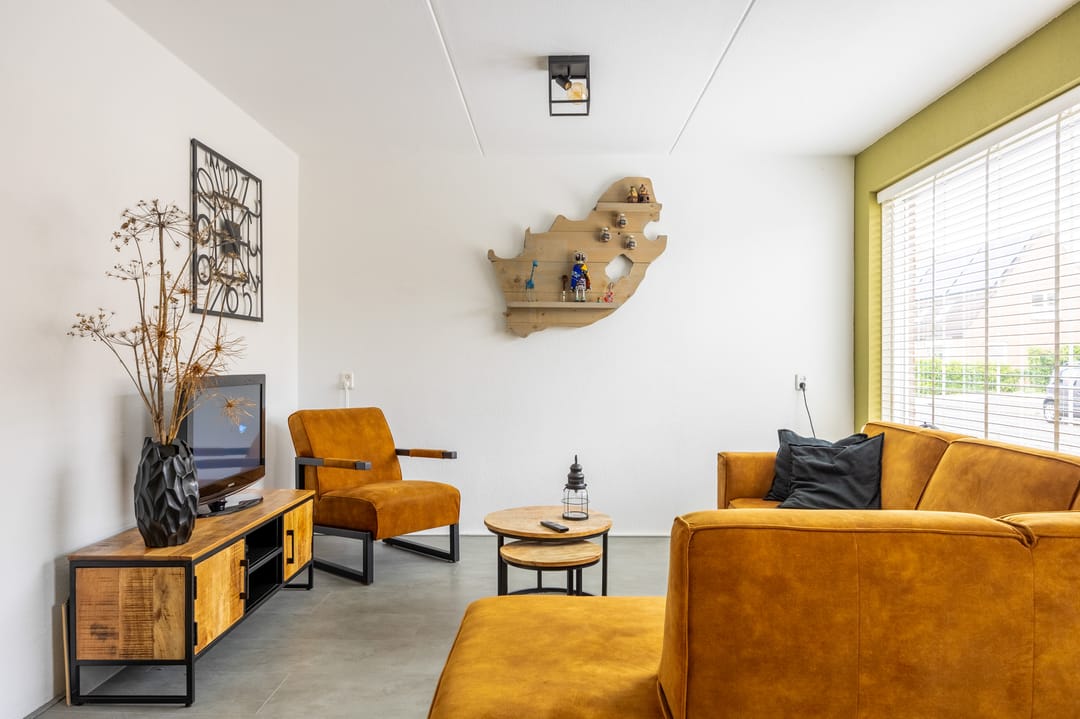 Foto 11 van Weegbree 13