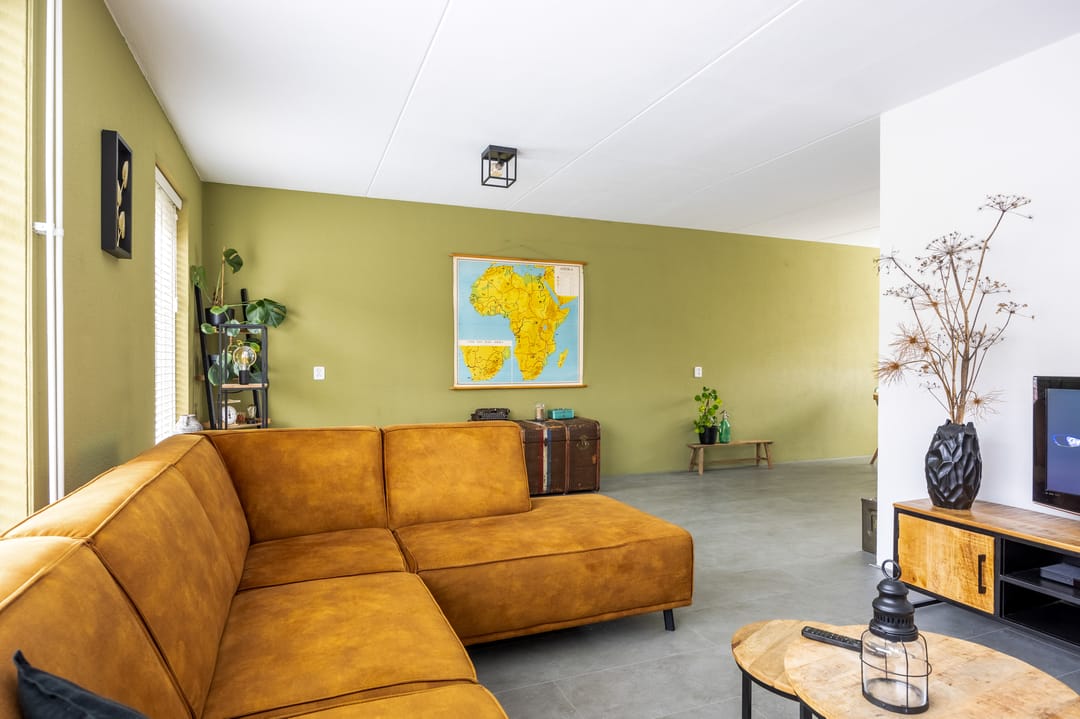 Foto 13 van Weegbree 13