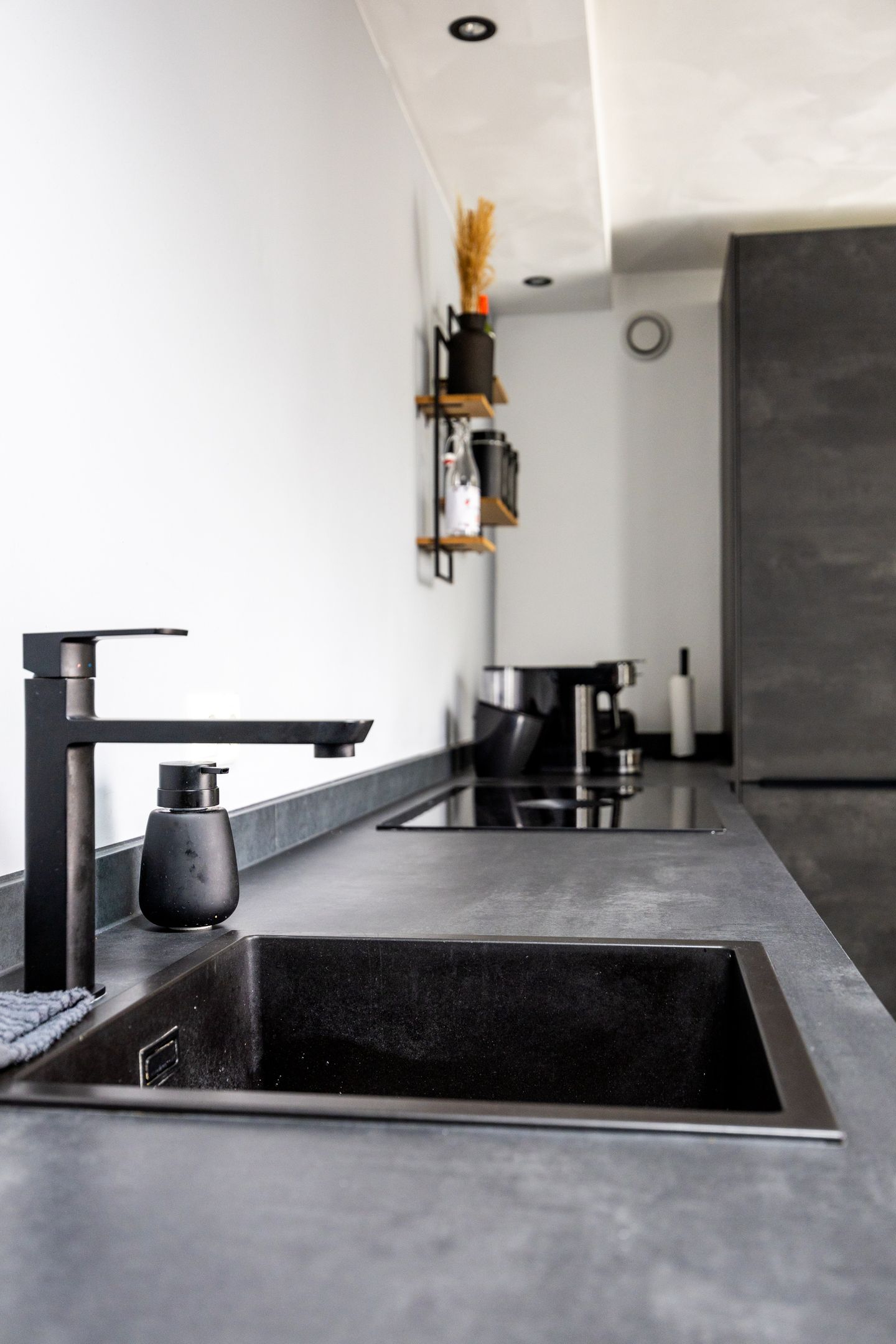 Foto 19 van Weegbree 13