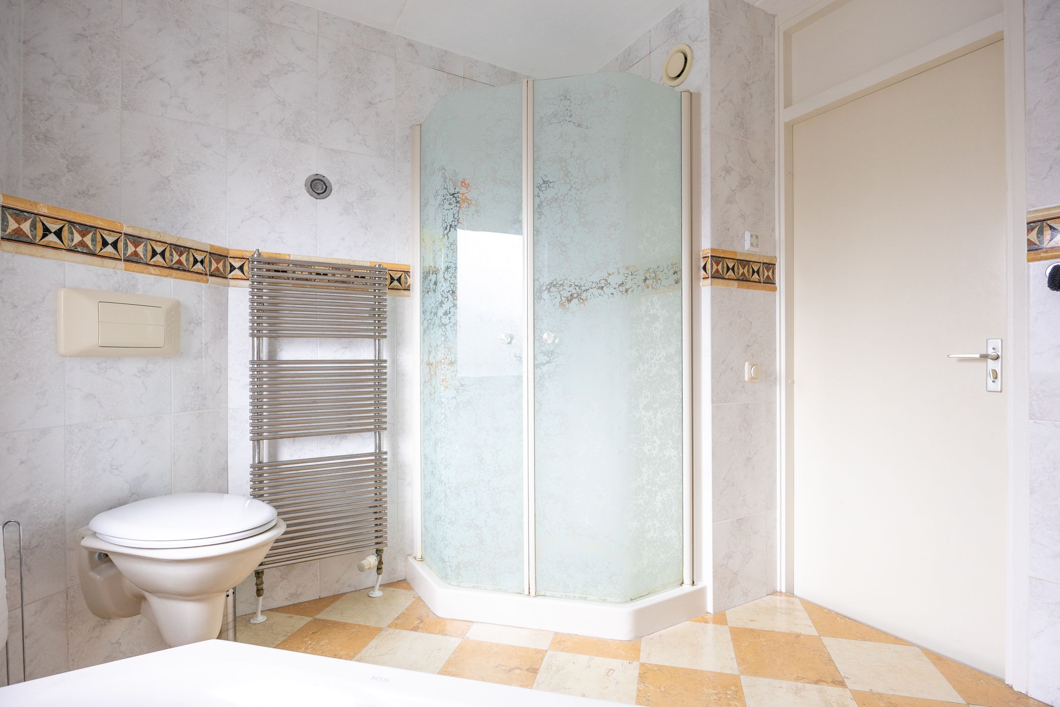 Foto 30 van Weegbree 13