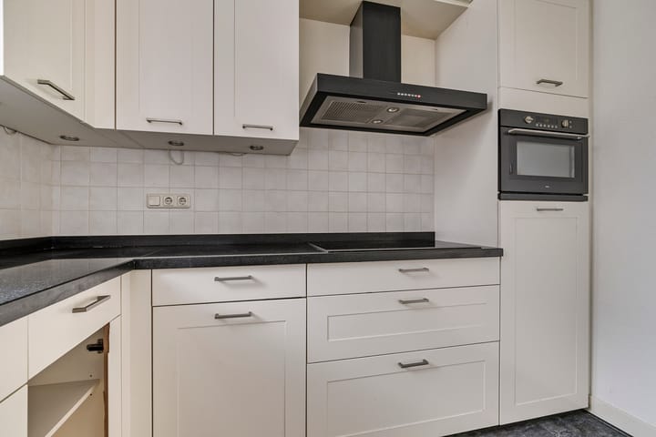 Photo 9 of Deventerstraat 32