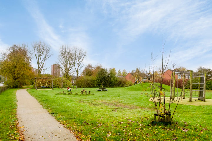 Bekijk foto 46 van Avondsterlaan 74