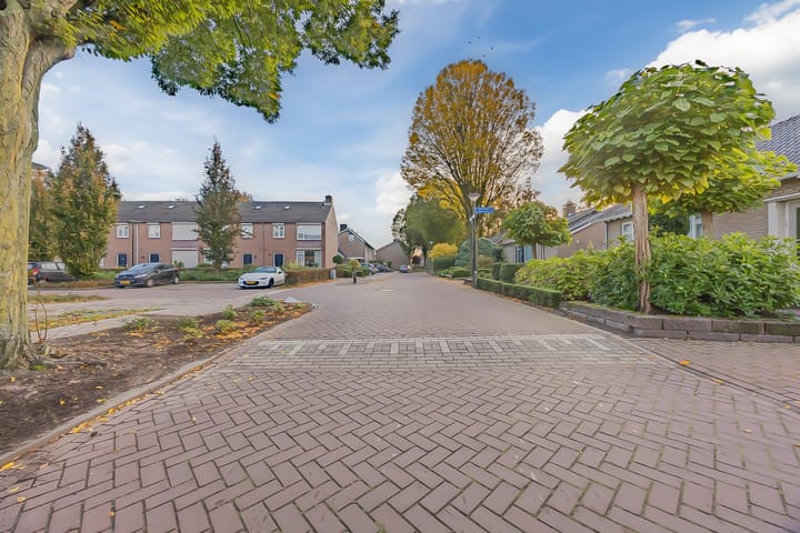 Foto 41 van Burgemeester Wientjensstraat 20