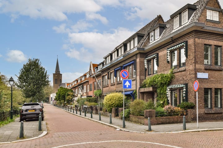 Photo 37 of Neuhuyskade 2