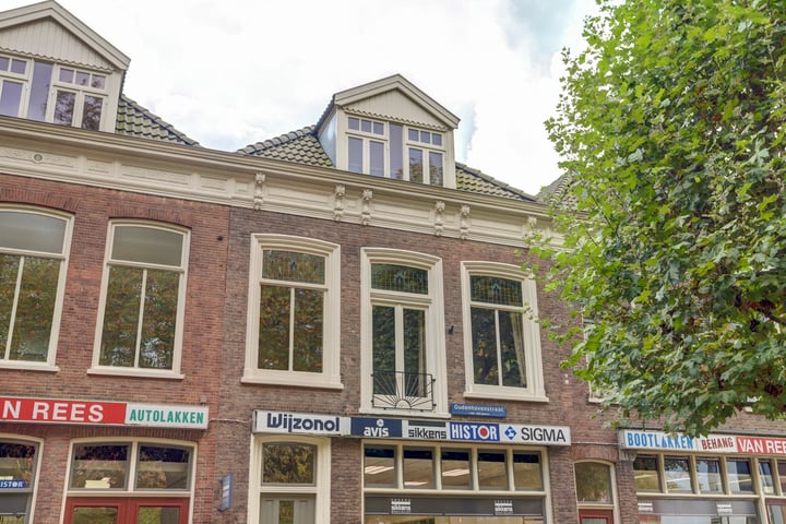 Bekijk foto 3 van Oudenhovenstraat 32