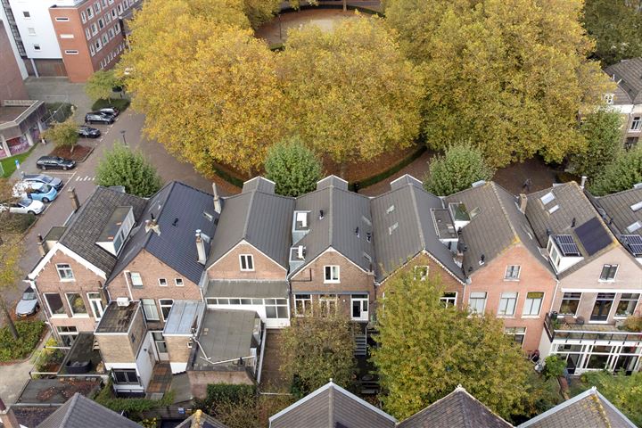 Bekijk foto 40 van Oudenhovenstraat 32