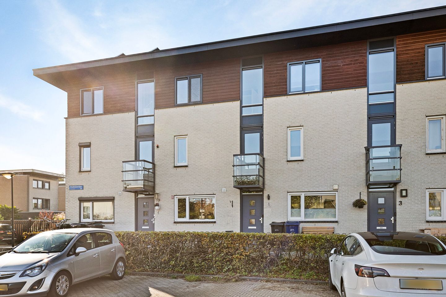Foto 1 van Rodosstraat 2