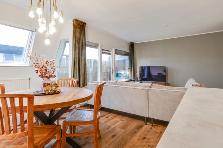 Foto 13 van Romeinenplein 24