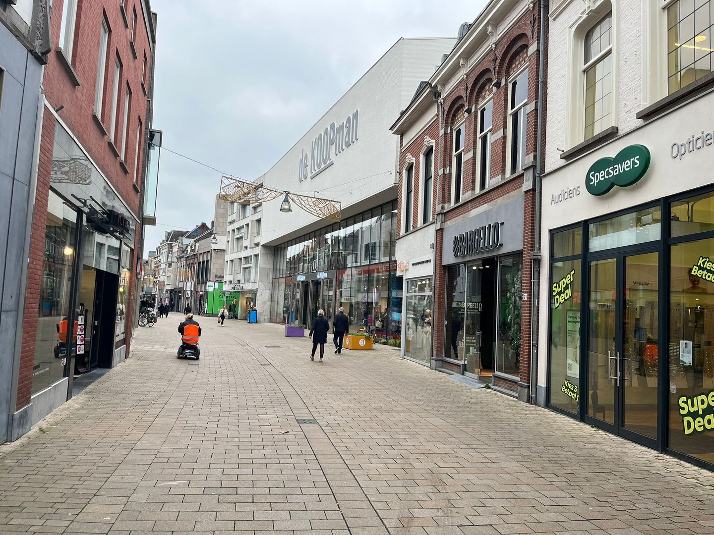 View photo 3 of Heuvelstraat 29