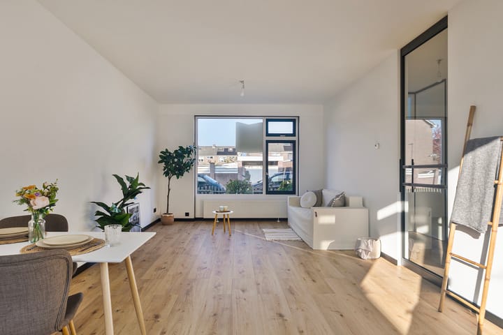 Foto 1 van Zuiderzeestraat 55