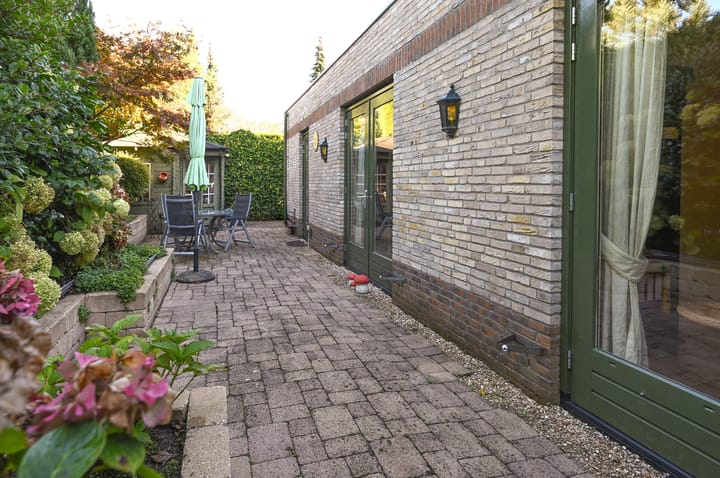 Foto 6 van Van Hogendorplaan 46