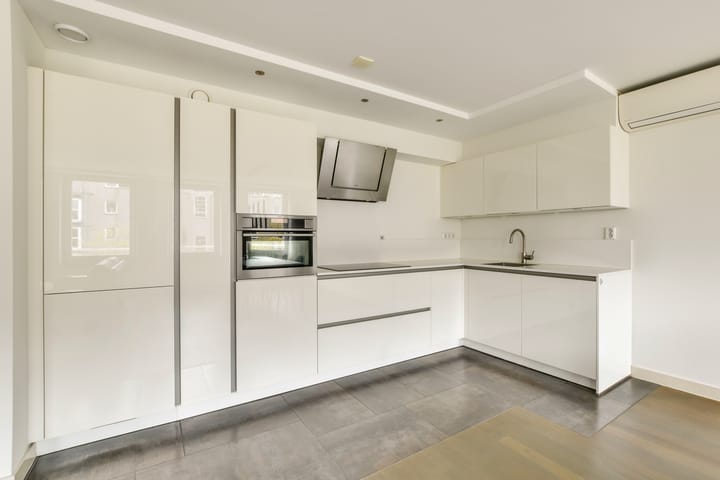 Foto 11 van Valkenburgerstraat 198-E