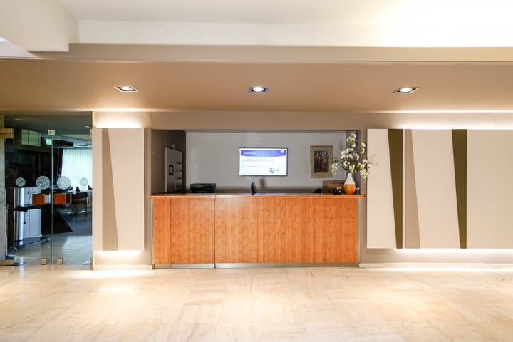 Foto 9 van Leidsestraatweg 15-421